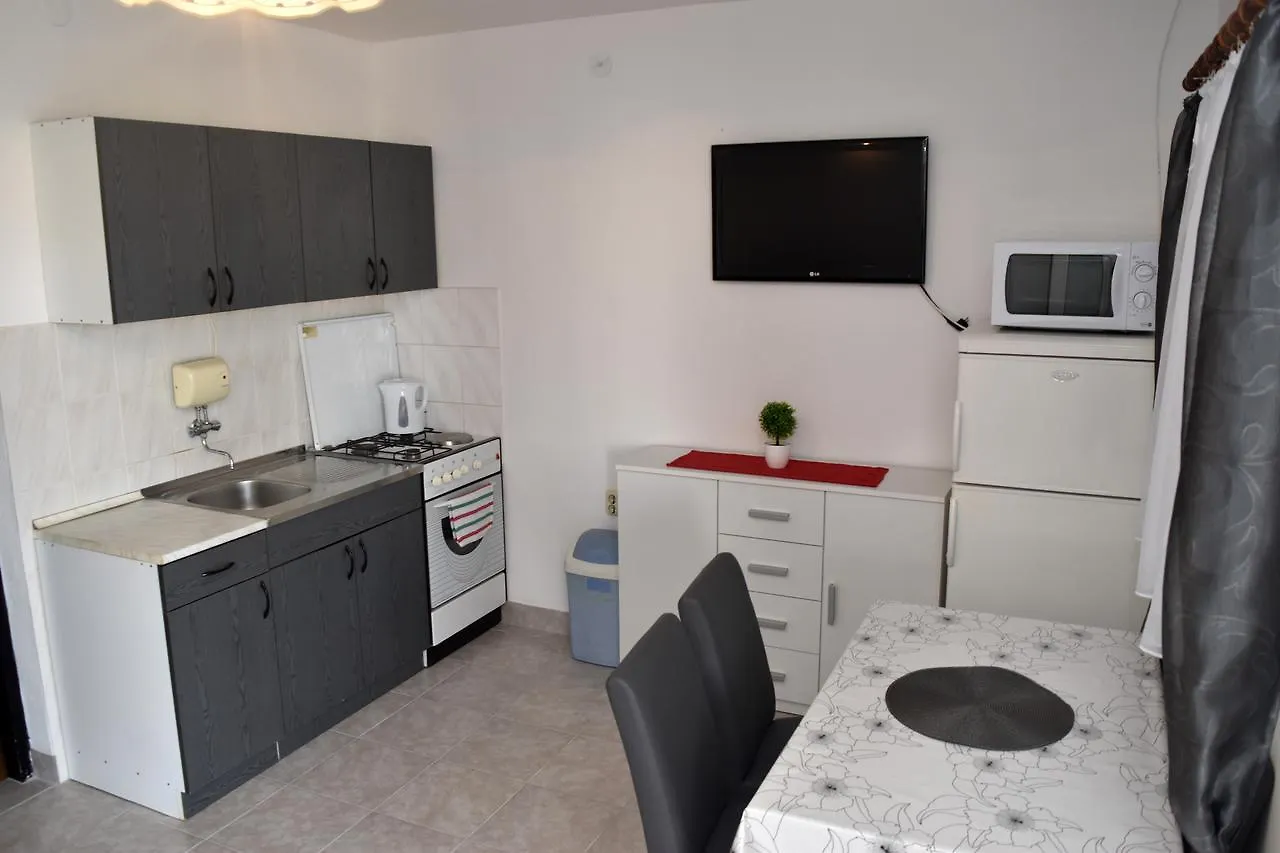 Apartments Oresic Vir Croatia