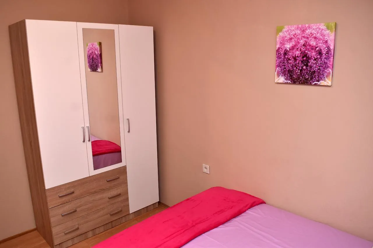 Apartments Oresic Vir